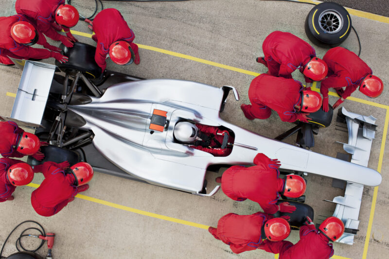 Solorelatio-F1-pit-stop